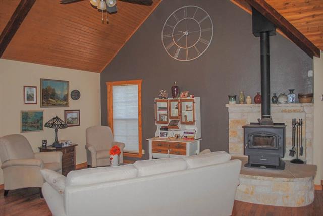 1385 County Road 121, Mingus, TX 76463 photo 13