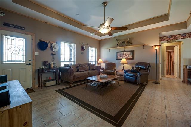 640 Eubank St, Mabank, TX 75147 photo 5