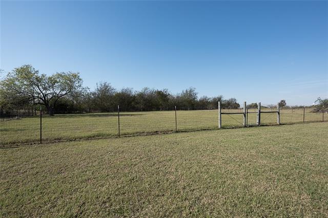 640 Eubank St, Mabank, TX 75147 photo 26