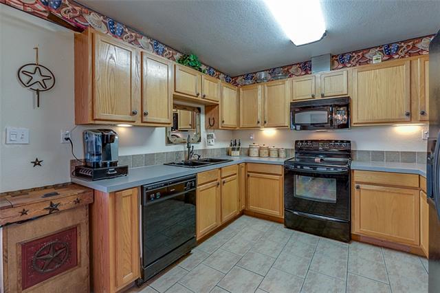 640 Eubank St, Mabank, TX 75147 photo 9