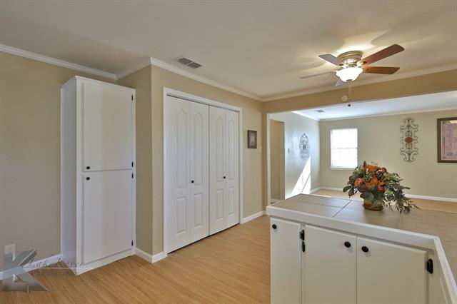 417 Green St, Abilene, TX 79603 photo 9