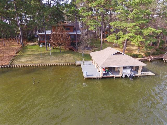 919 Eagle Point Dr, Mount Vernon, TX 75457 photo 3