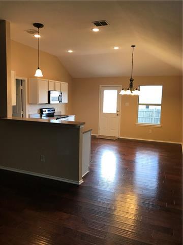 2040 Fairview Dr, Forney, TX 75126 photo 3