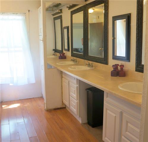 325 E Davis Rd, Big Spring, TX 79720 photo 8