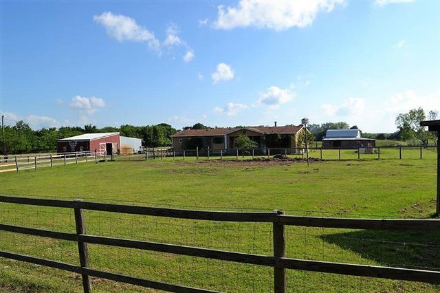 9638 County Road 346, Terrell, TX 75161 photo 1