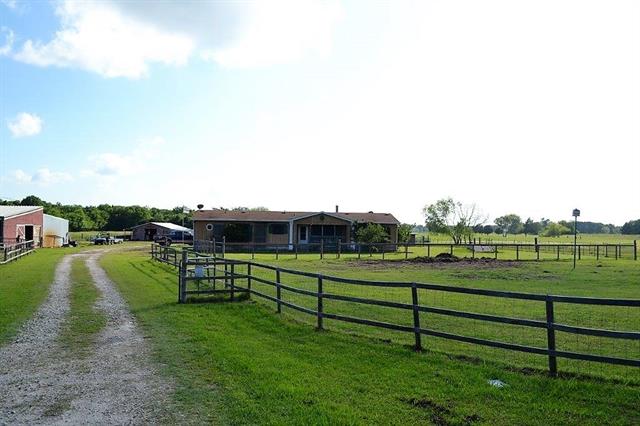 9638 County Road 346, Terrell, TX 75161 photo 4