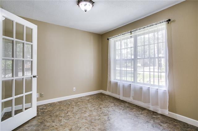 1903 Windlea Dr, Euless, TX 76040 photo 7