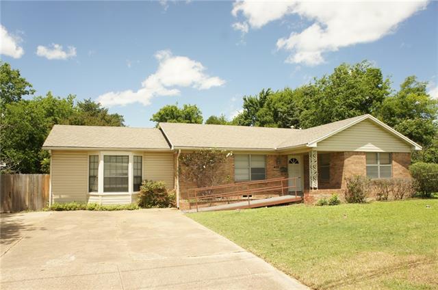 405 9th St, Terrell, TX 75160 photo 2