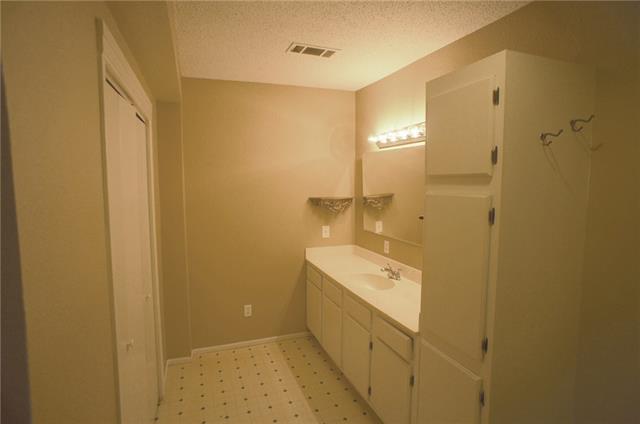 405 9th St, Terrell, TX 75160 photo 19