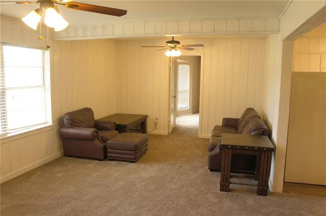 405 9th St, Terrell, TX 75160 photo 7