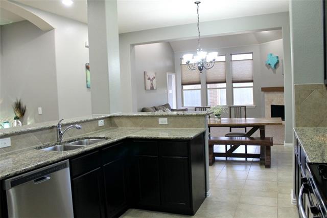 706 Sycamore Trl, Forney, TX 75126 photo 4