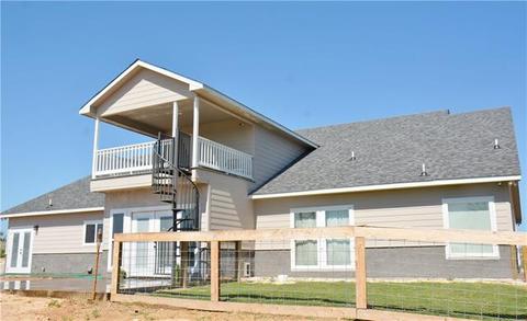 687 Comanche Lake Rd, Comanche, TX 76442 photo 3