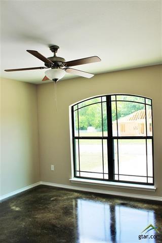 907 E 9th, Mount Pleasant, TX 75455 photo 17