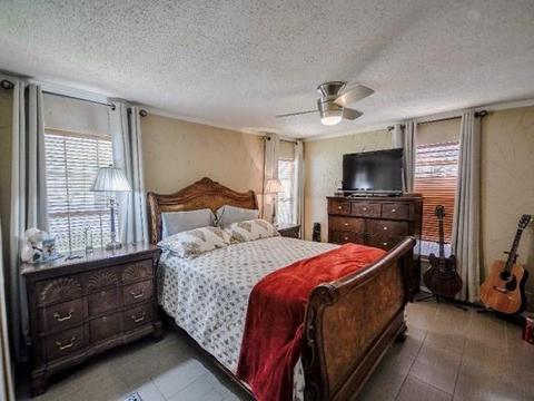 1104 Royal Way, Tool, TX 75143 photo 12