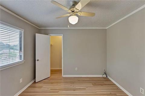 509 Hilton Dr, Euless, TX 76040 photo 23