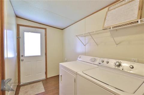 413 Munson Dr, Clyde, TX 79510 photo 7