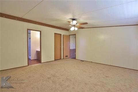 413 Munson Dr, Clyde, TX 79510 photo 13