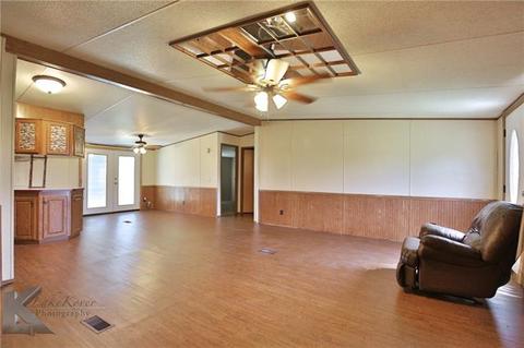 413 Munson Dr, Clyde, TX 79510 photo 18