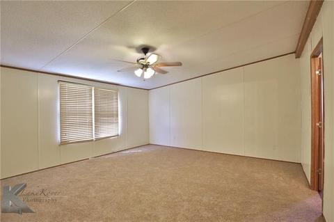 413 Munson Dr, Clyde, TX 79510 photo 12