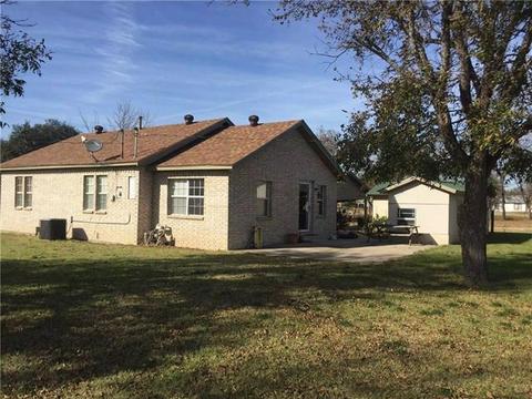 801 S 2nd St, Bangs, TX 76823 photo 4