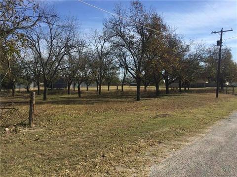 801 S 2nd St, Bangs, TX 76823 photo 15