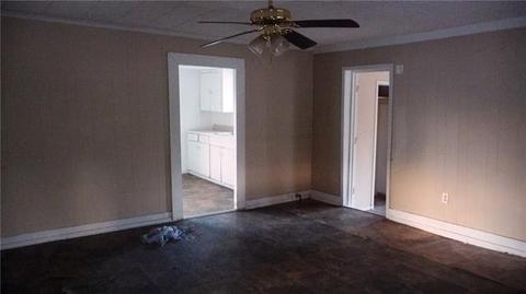207 Robin St, Ector, TX 75439 photo 7