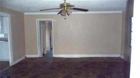 207 Robin St, Ector, TX 75439 photo 16