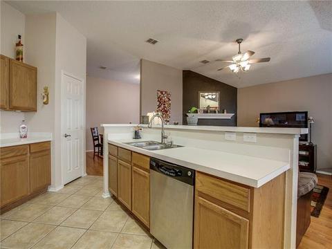 1018 Hampton Dr, Forney, TX 75126 photo 4