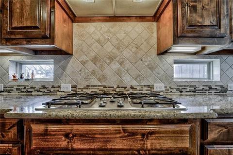 818 River Oak Ave, Euless, TX 76039 photo 9