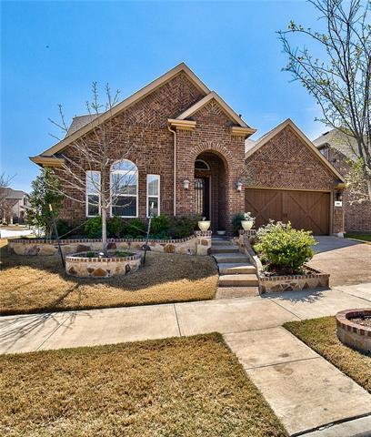 818 River Oak Ave, Euless, TX 76039 photo 1