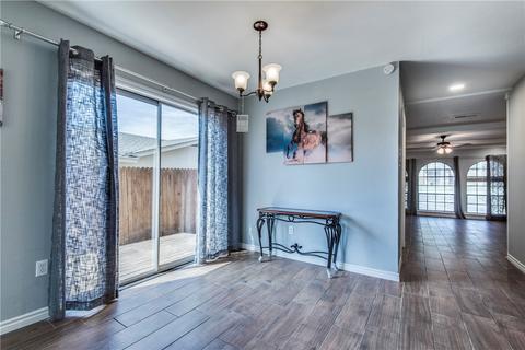 506 Slaughter Ln, Euless, TX 76040 photo 8