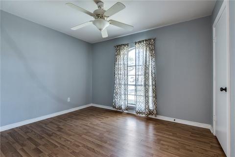 506 Slaughter Ln, Euless, TX 76040 photo 13