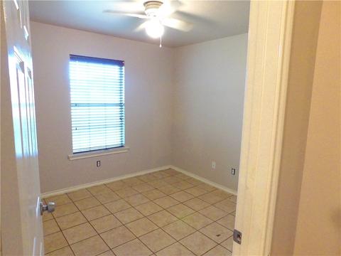 308 Thomas St, Terrell, TX 75160 photo 13