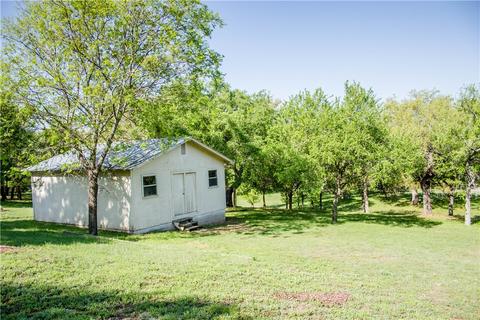 2103 W Commerce St, San Saba, TX 76877 photo 14