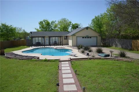 504 E Adams St, Itasca, TX 76055 photo 18
