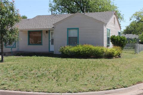 2049 Meander St, Abilene, TX 79602 photo 2