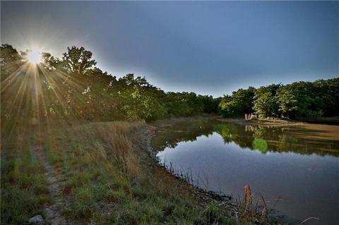 115 Jason Ct, Sunset, TX 76270 photo 17