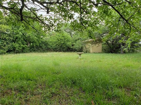 711 E Hall St, Bangs, TX 76823 photo 13