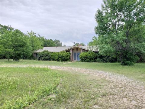 711 E Hall St, Bangs, TX 76823 photo 18