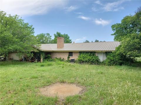 711 E Hall St, Bangs, TX 76823 photo 11