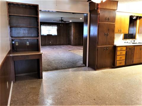 1409 N Avenue L, Haskell, TX 79521 photo 6