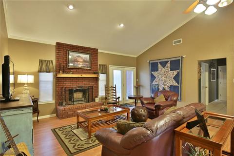 1101 Devin Dr, Clyde, TX 79510 photo 5