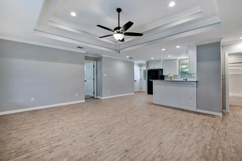 122 S Kemp St, Mabank, TX 75147 photo 5