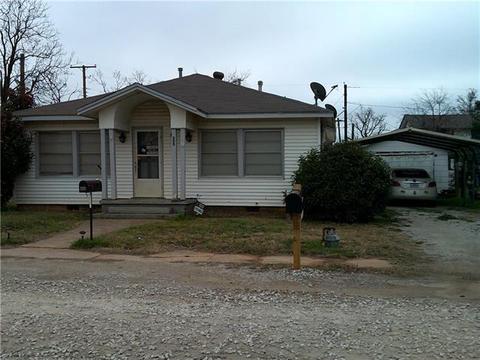 800 Sinclair, Ranger, TX 76470 photo 1