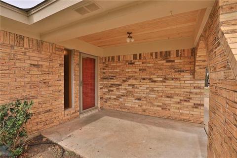 4606 Bruce Dr, Abilene, TX 79606 photo 2
