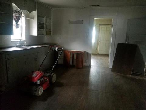 324 E Archer St, Jacksboro, TX 76458 photo 6
