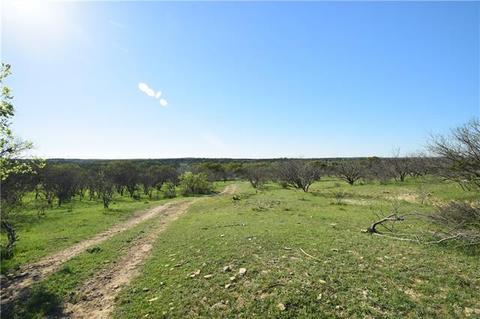 1409 Cr 255, Comanche, TX 76442 photo 4