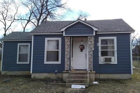 612 E Gandy St, Denison, TX 75021 photo 1