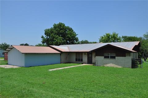 517 E Short Ave, De Leon, TX 76444 photo 2