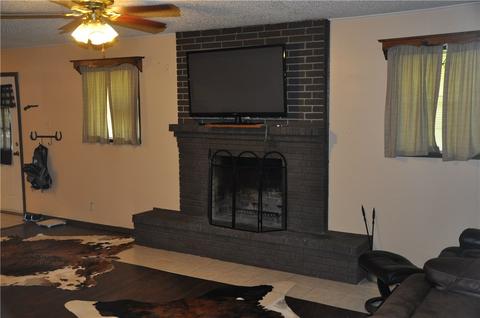 517 E Short Ave, De Leon, TX 76444 photo 12
